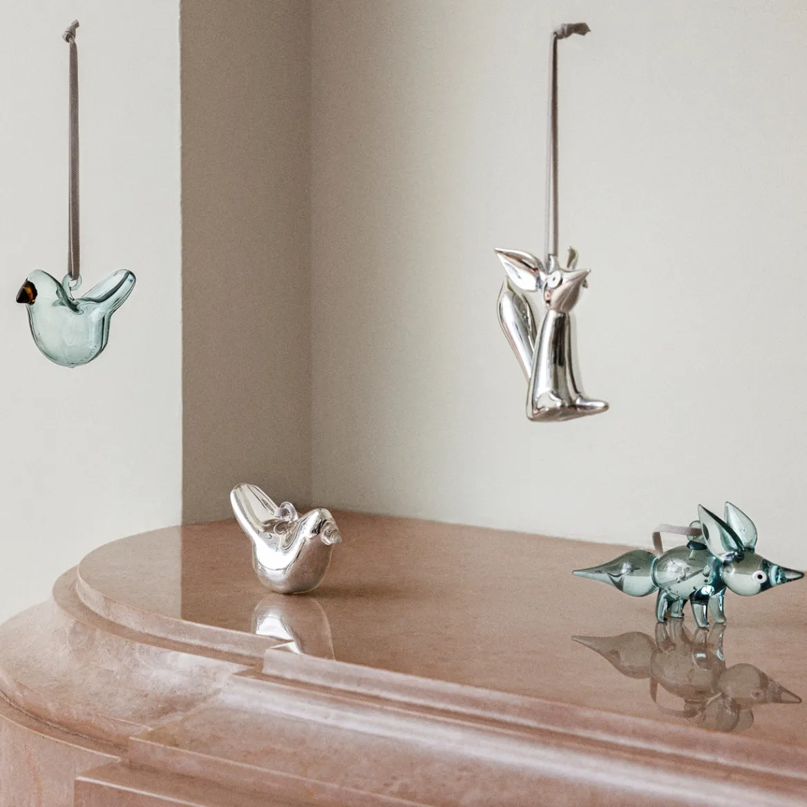 Glasdekoration sittande 80mm körsbär<IITTALA Clearance
