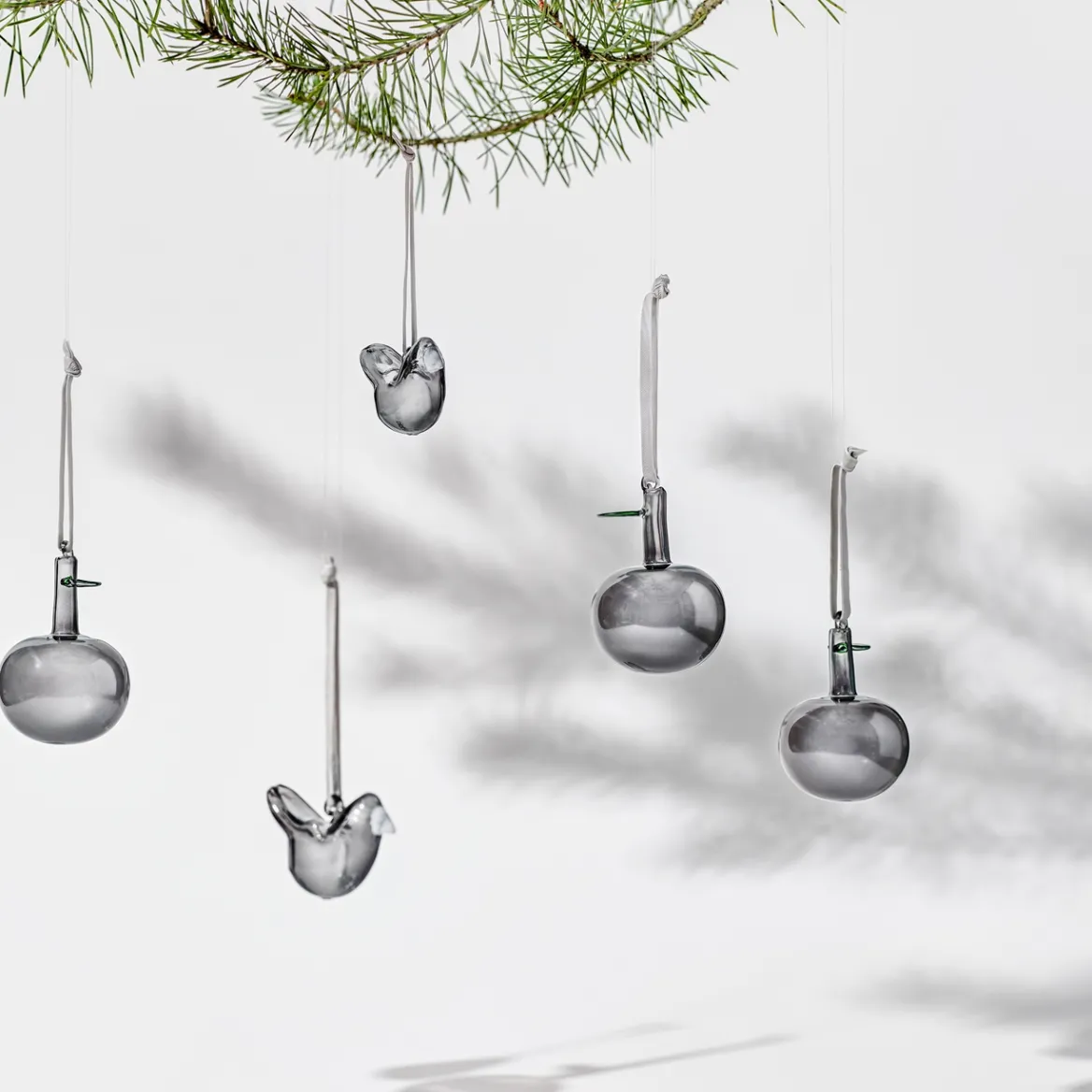 Glasäpple grå 3st<IITTALA New