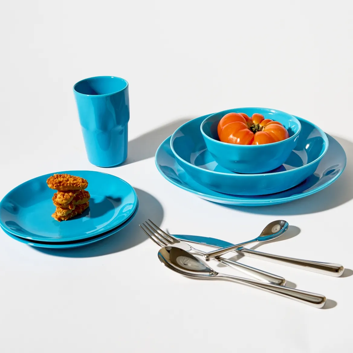 Tallrik djup 22cm elektrisk blå<IITTALA Clearance